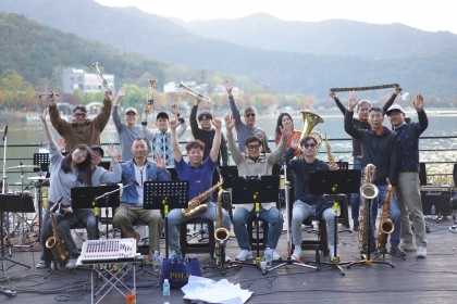 져스트밴드(JUST BAND)